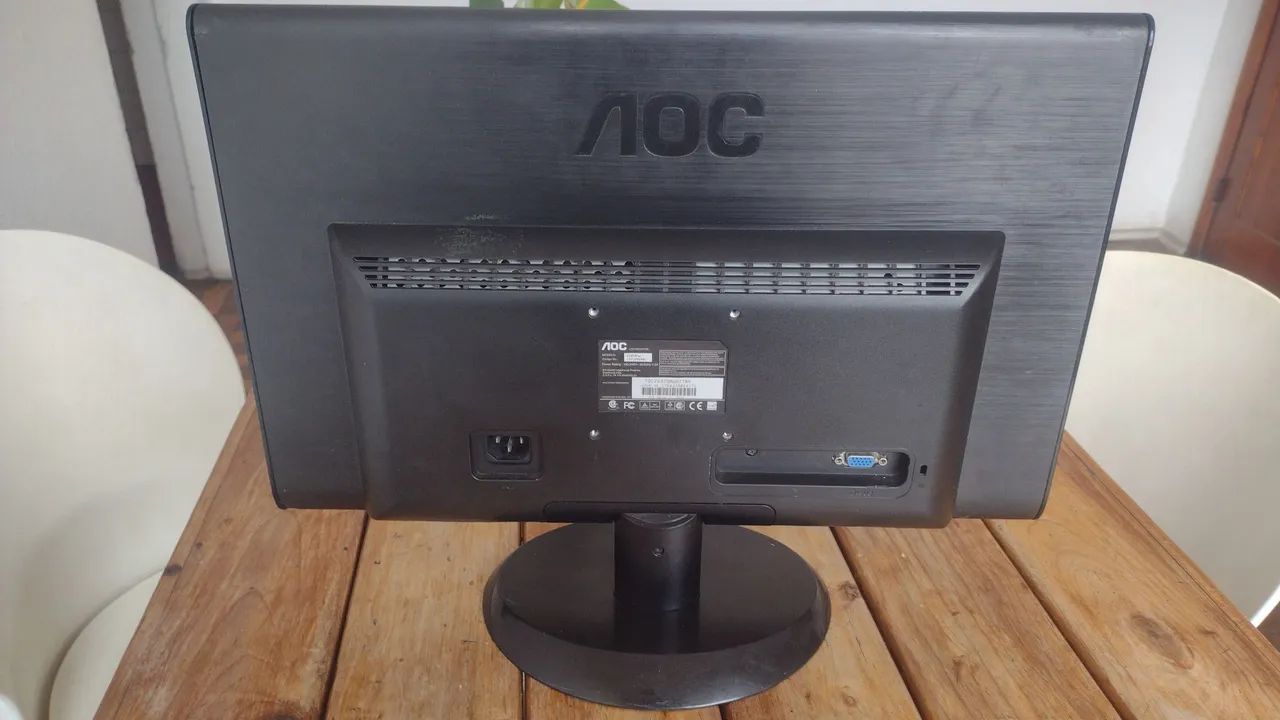 Monitor AOC 20" - Foto 2