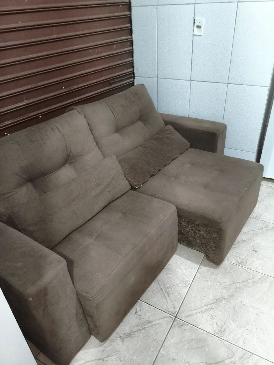 Sofá retrátil tipo cama - Foto 4