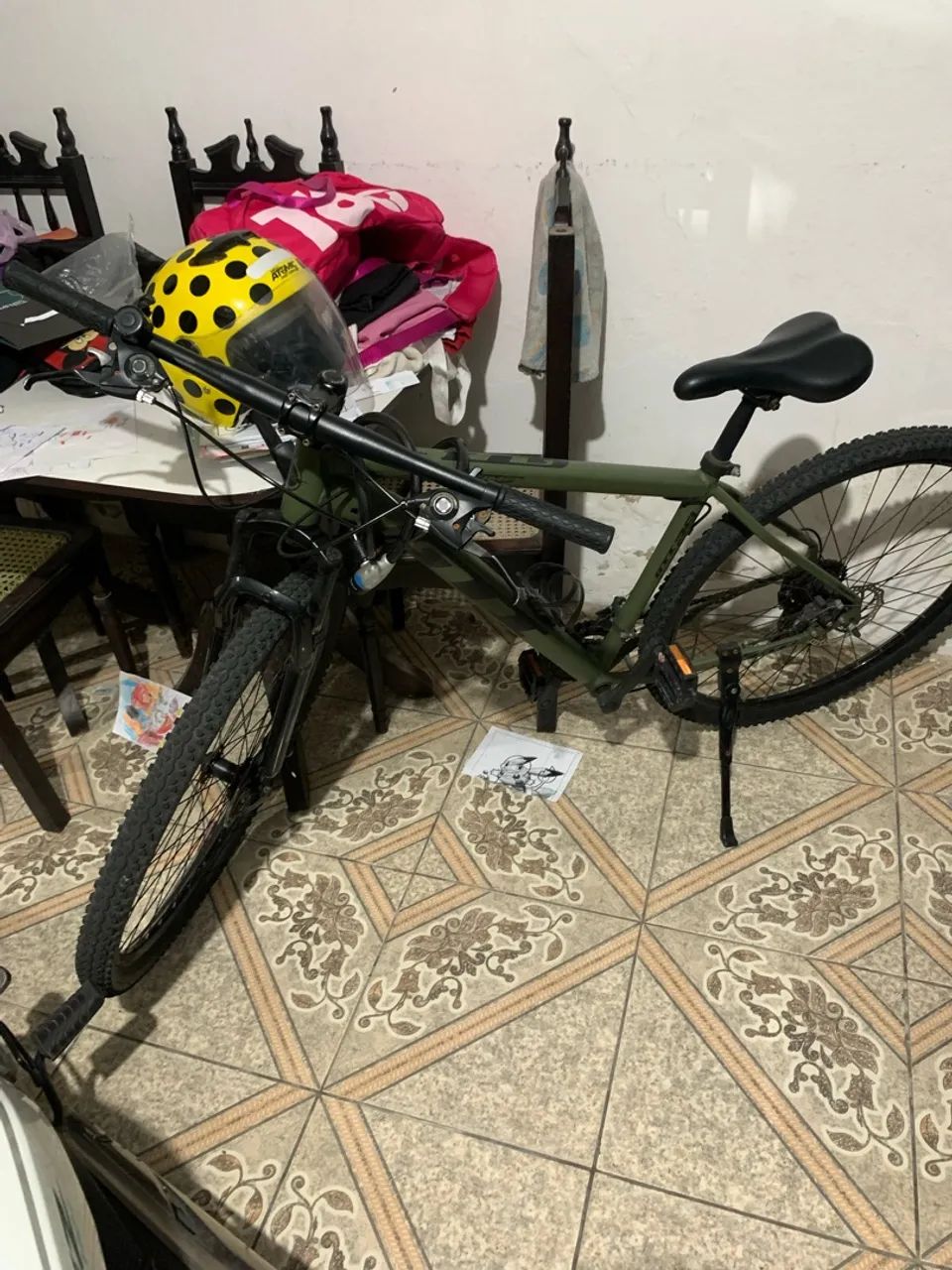 Bicicleta aro 29 - Semi nova