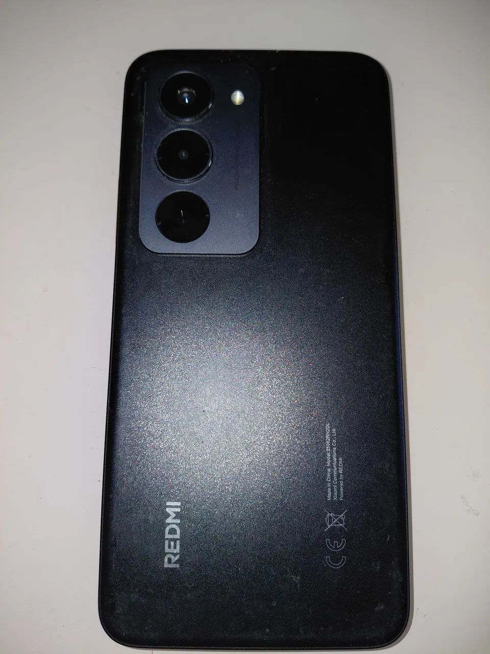 Celular semi novo