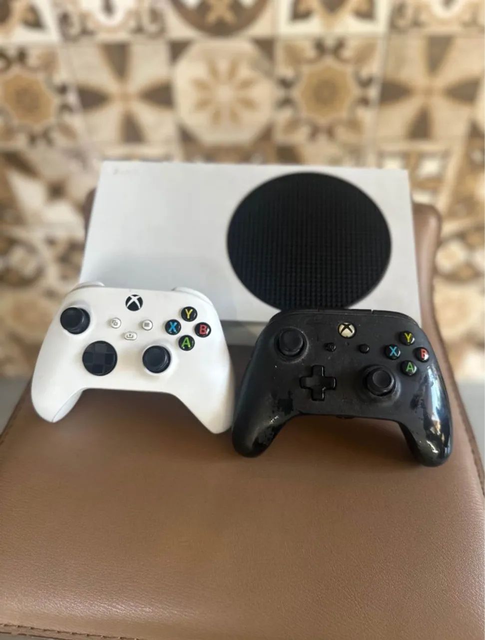 Xbox séries S 2 controles  - Foto 2