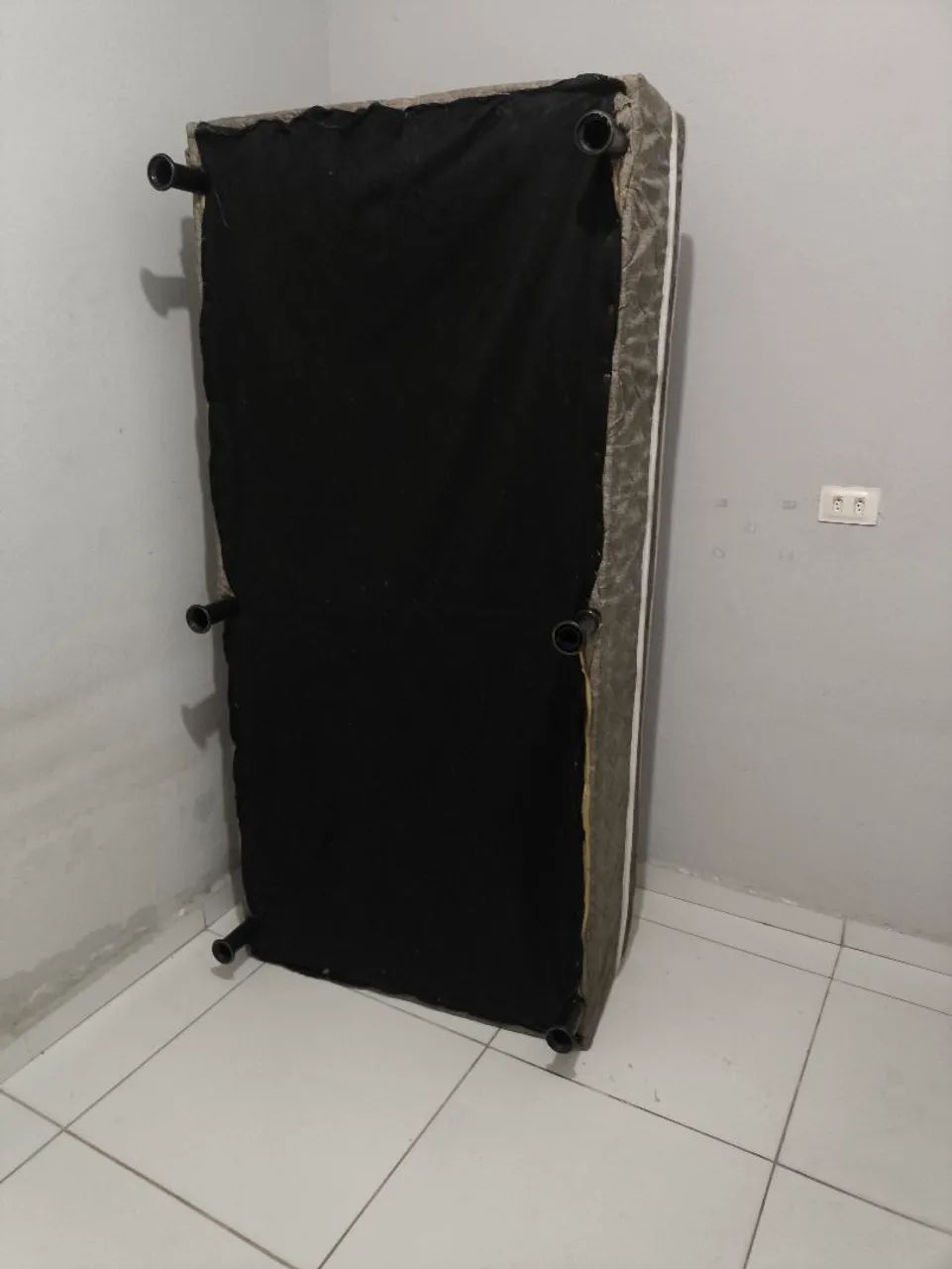 Cama box - base solteirão  - Foto 3