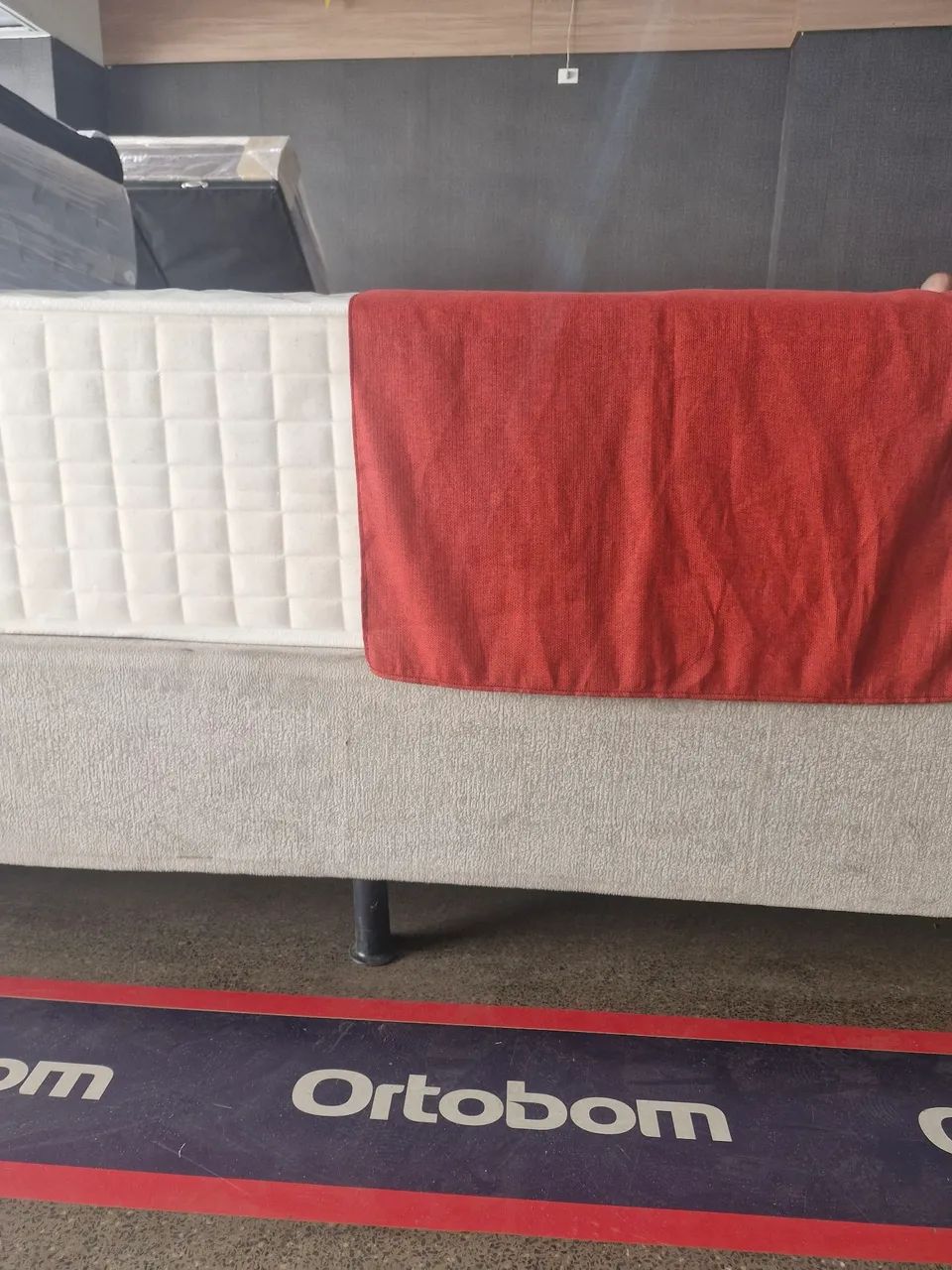 Cama