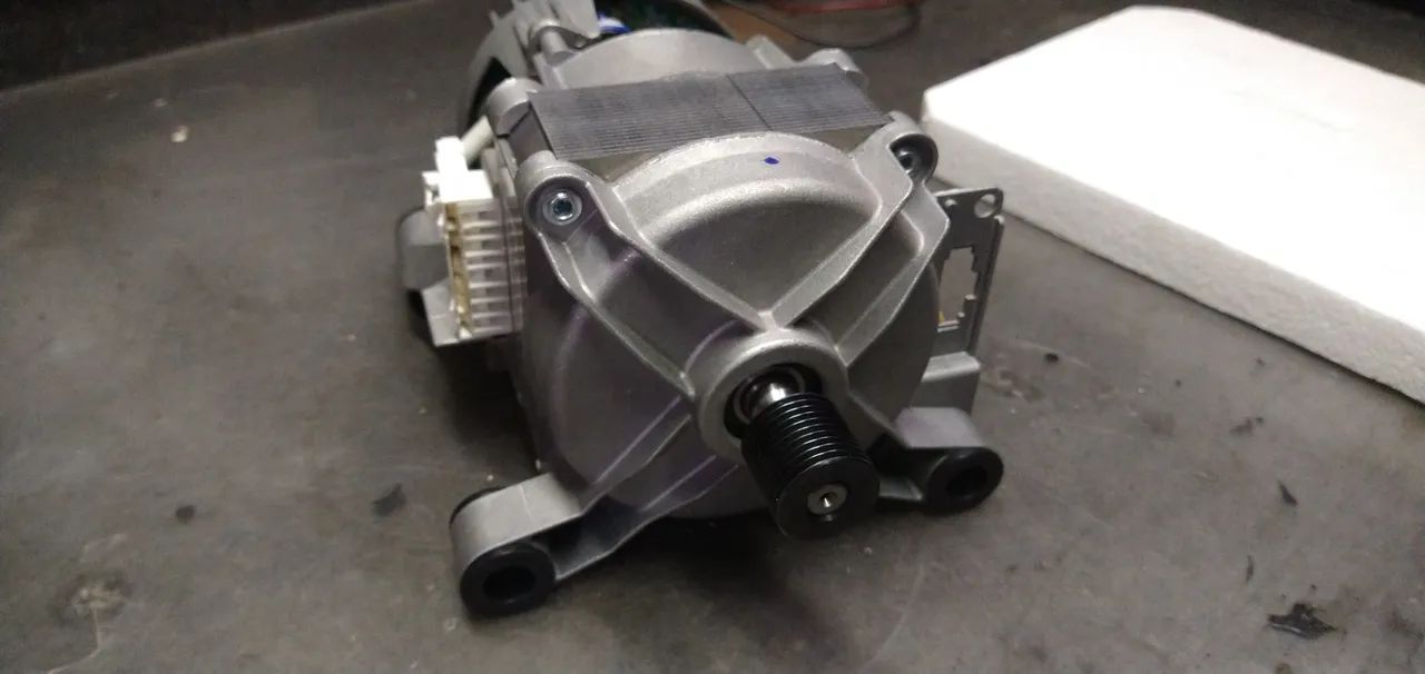 Motor Midea lava/seca(ler anúncio)