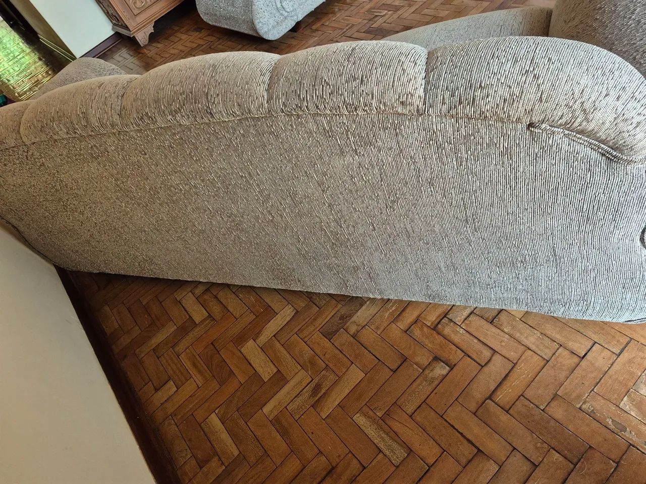 Sofá 3 lugares, sem defeitos - Foto 3