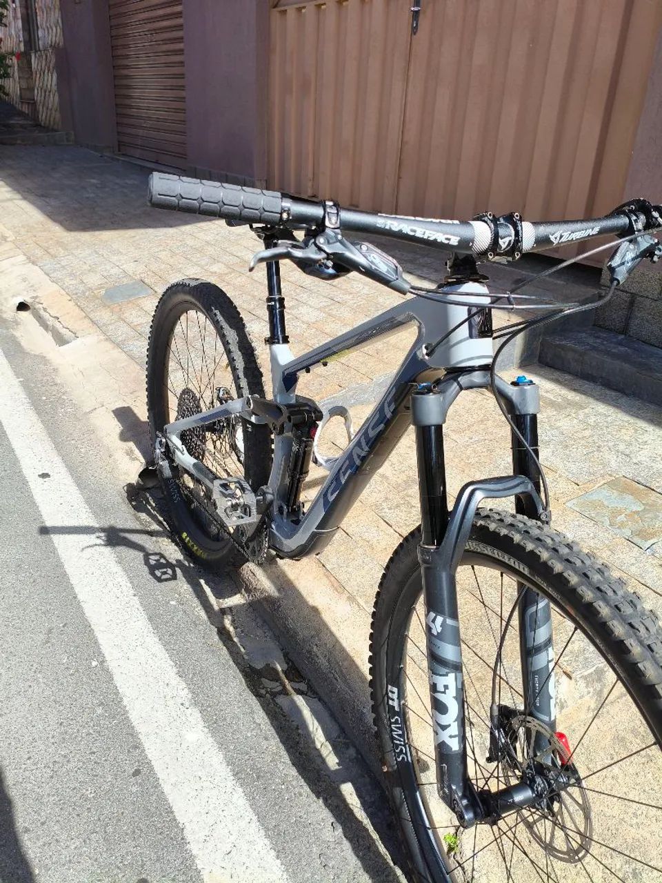 Bicicleta Sense Exalt Trail EVO Fox 34 - Ciclismo - Saudade
