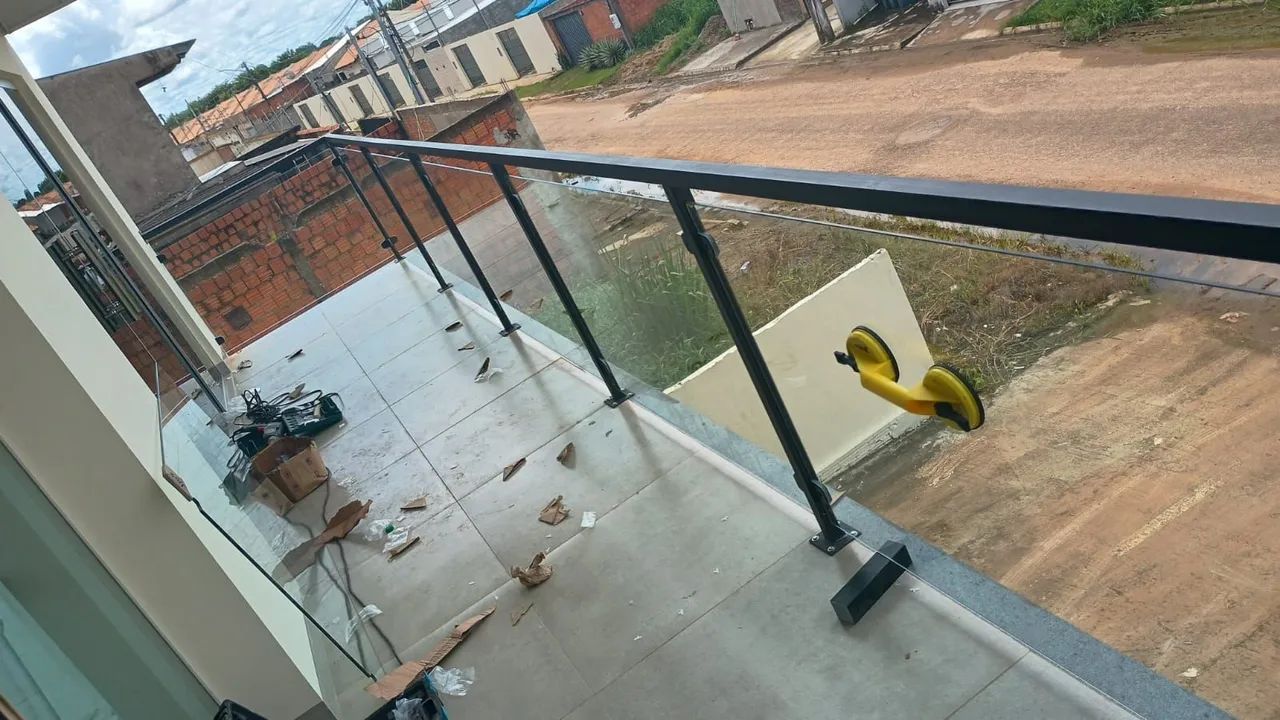 Manutenção e montagem de vidros Temperados  - Foto 3