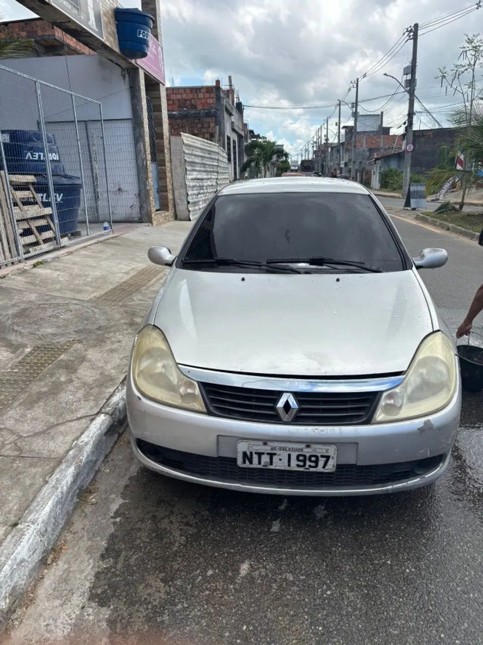 Renault Symbol SYMBOL Expression Hi-Flex 1.6 8V 4p 2011