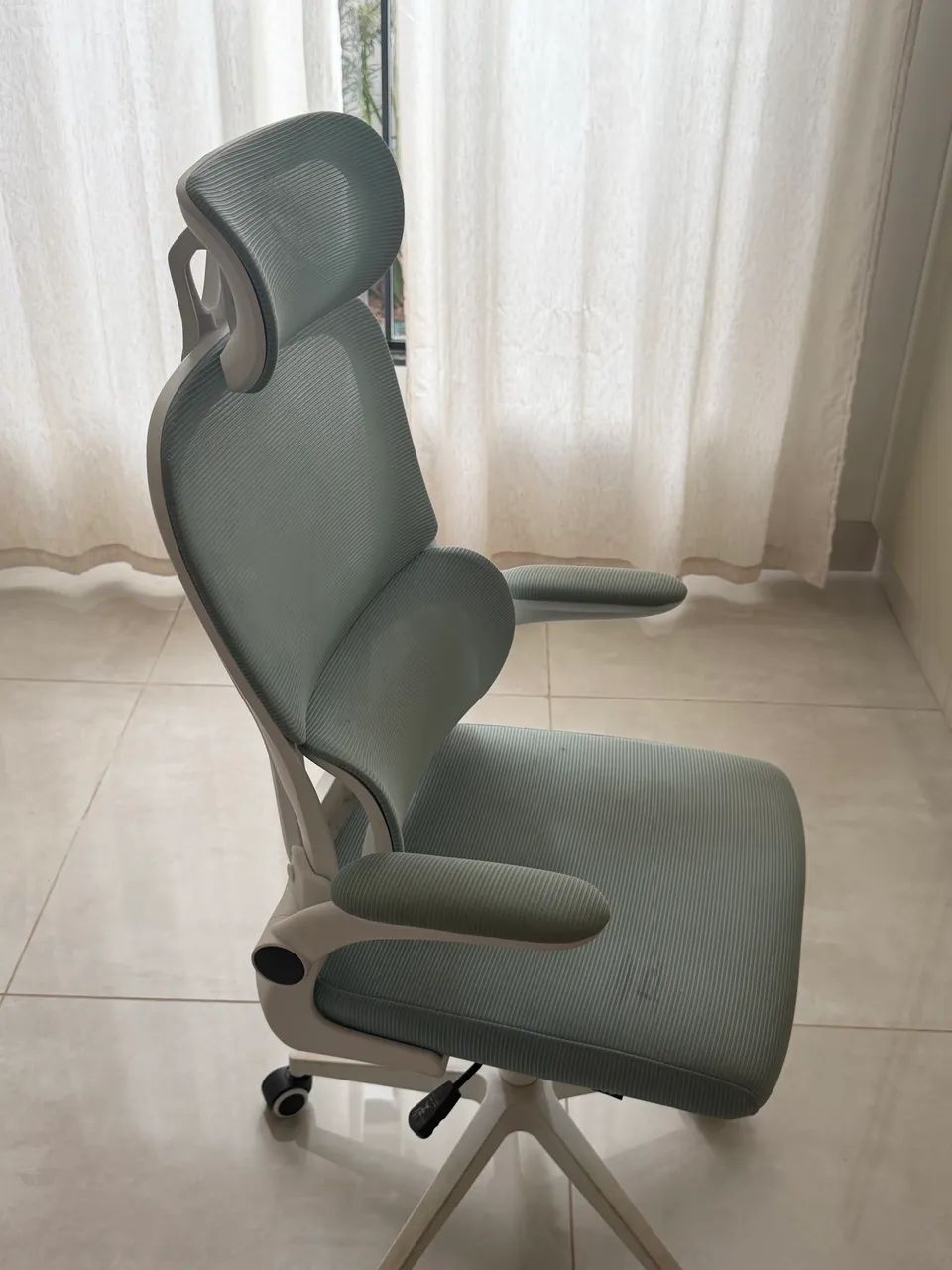 Cadeira/escritorio - Foto 4