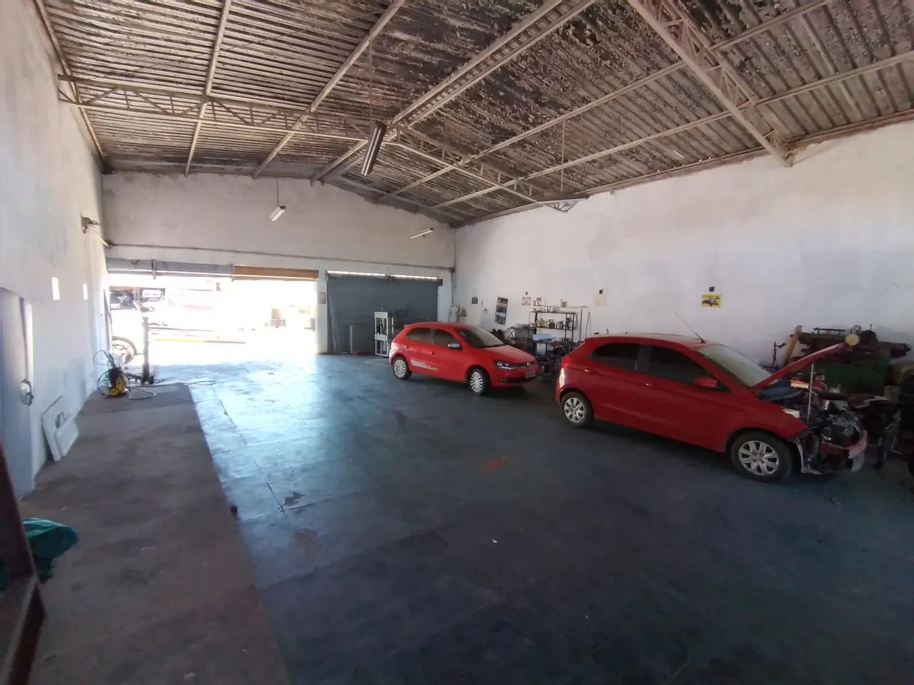 Galpão comercial 220M², Av. Anhanguera, Goiânia - GO - Foto 2