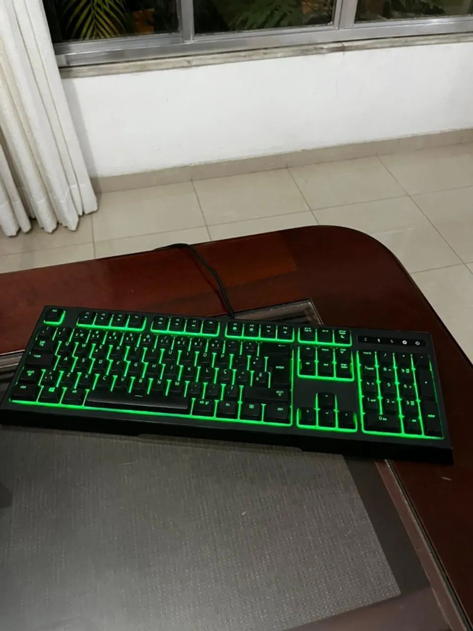 Teclado Gamer Razer Ornata Chroma - Foto 2