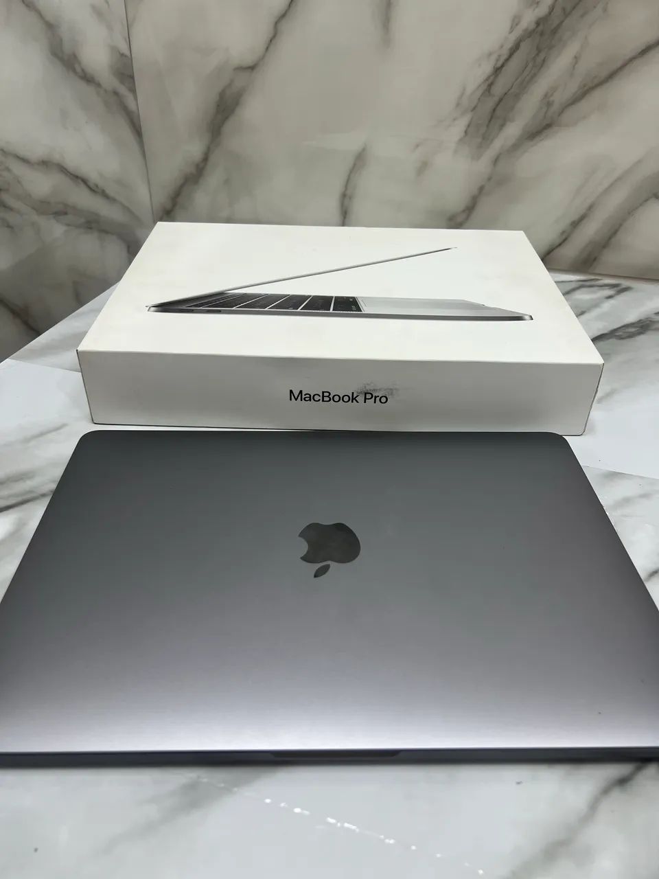 MacBook Pro 13 2017 i5 8gb ram caixa e carregador - Notebooks