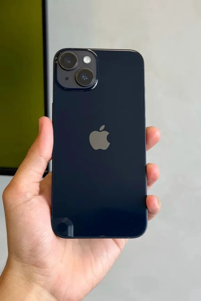 iPhone 14 preto 