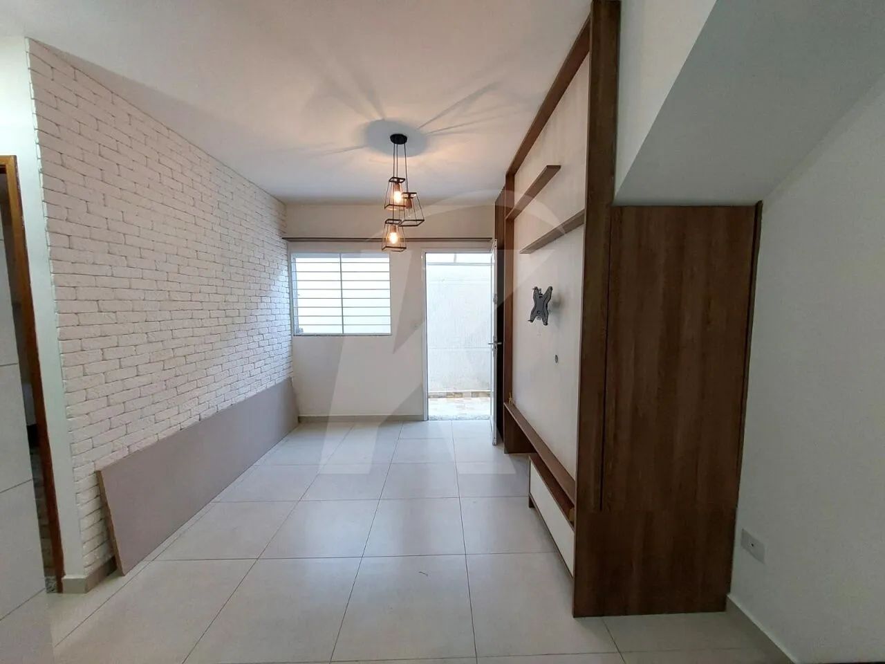 Casa térrea com 2 quartos, sala, cozinha, banheiro, área de serviço, 1 vaga - Foto 4