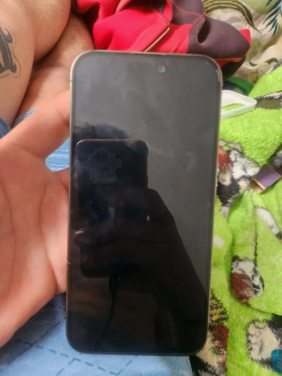 Iphone 14 pro max com detalhes - Foto 2