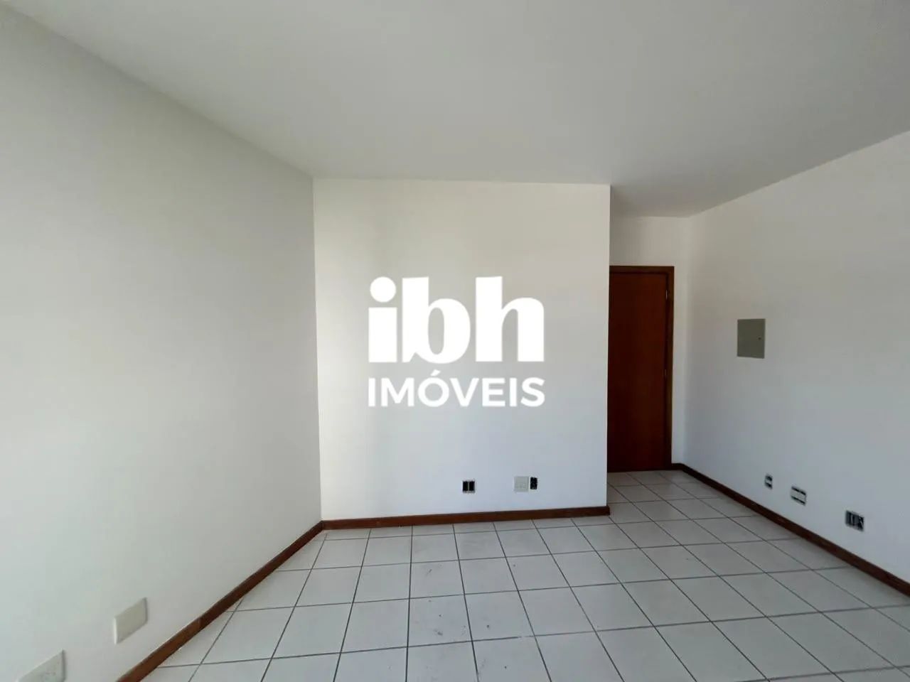 Sala para alugar no bairro Serra - Foto 4