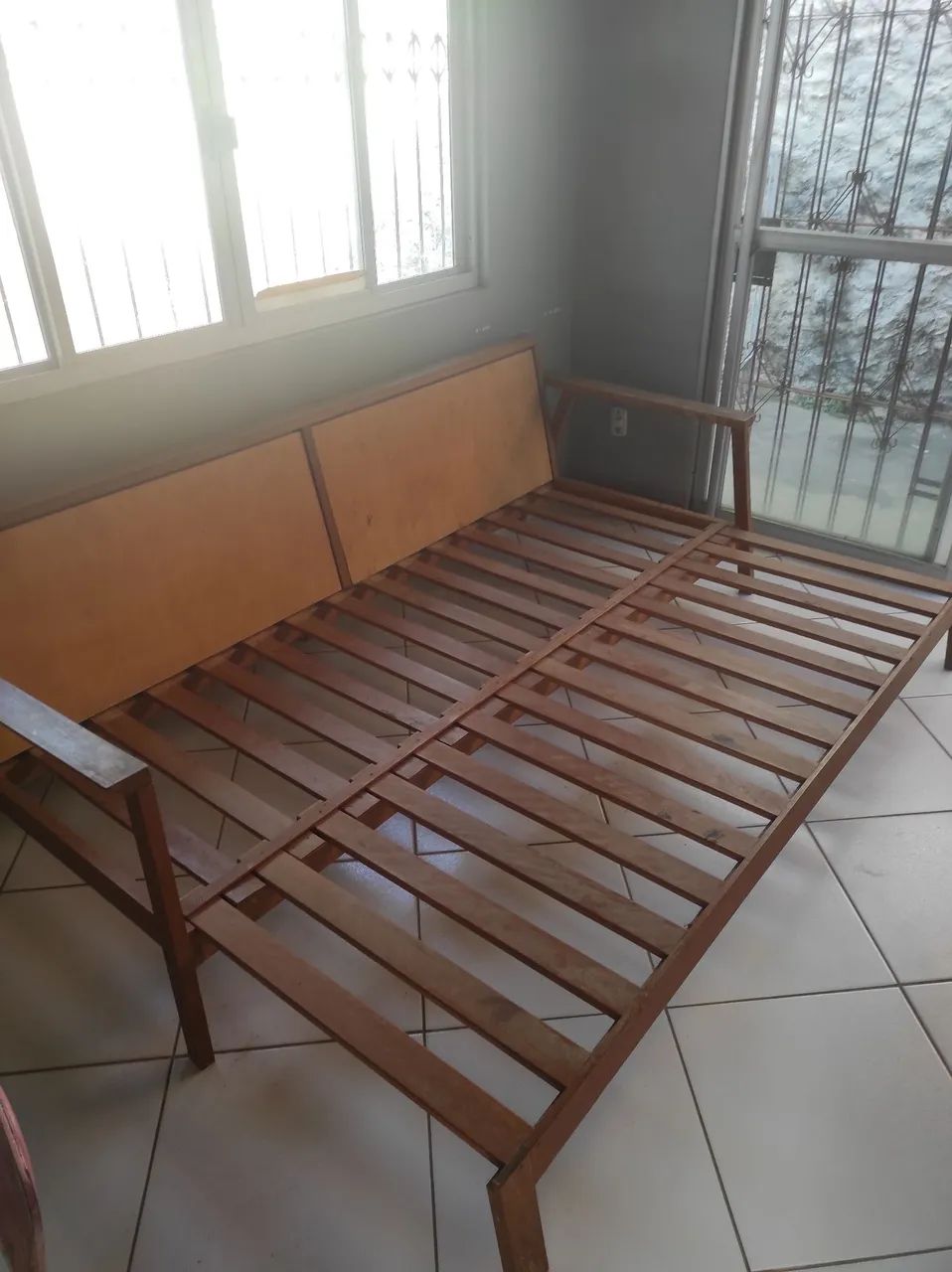 Sofá retrátil ( sem estofado) - Foto 2