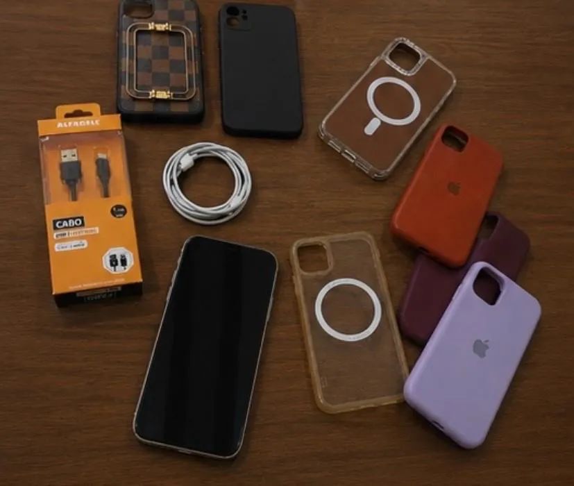 iPhone 11 Branco ( leia o anúncio) - Foto 5