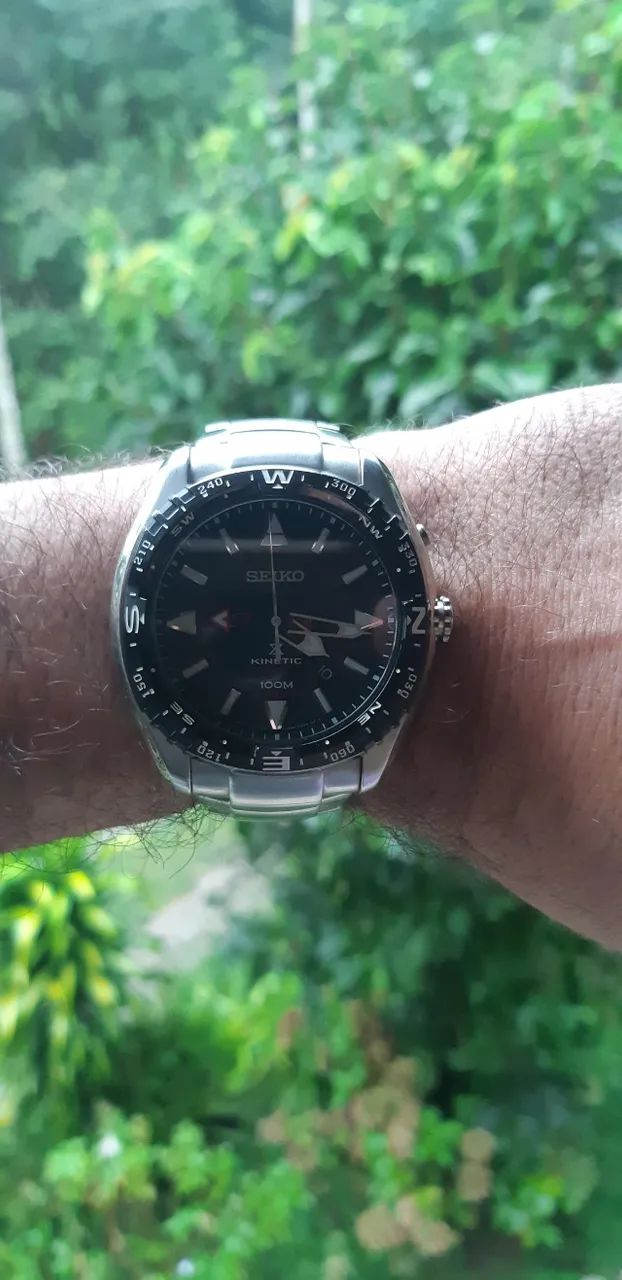 Seiko Prospex Kinetic GMT modelo SUN049P1. - Foto 4