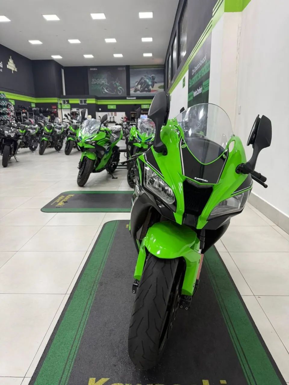 Kawasaki Zx-10/ Zx-10r 1000cc 2017 - 1493062474 | OLX