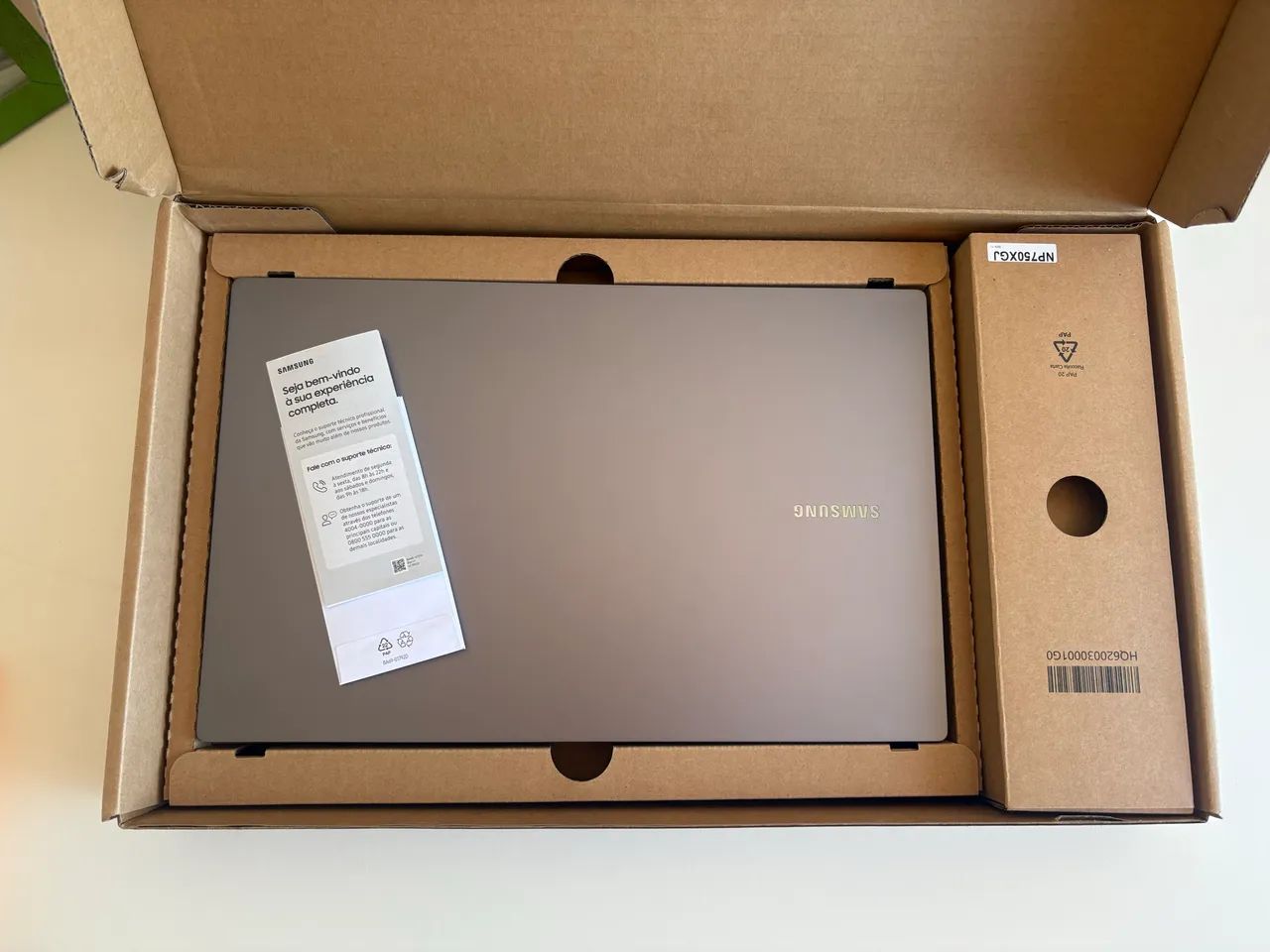 Notebook Samsung Galaxy Book4 i3 8GB 256 - Foto 2