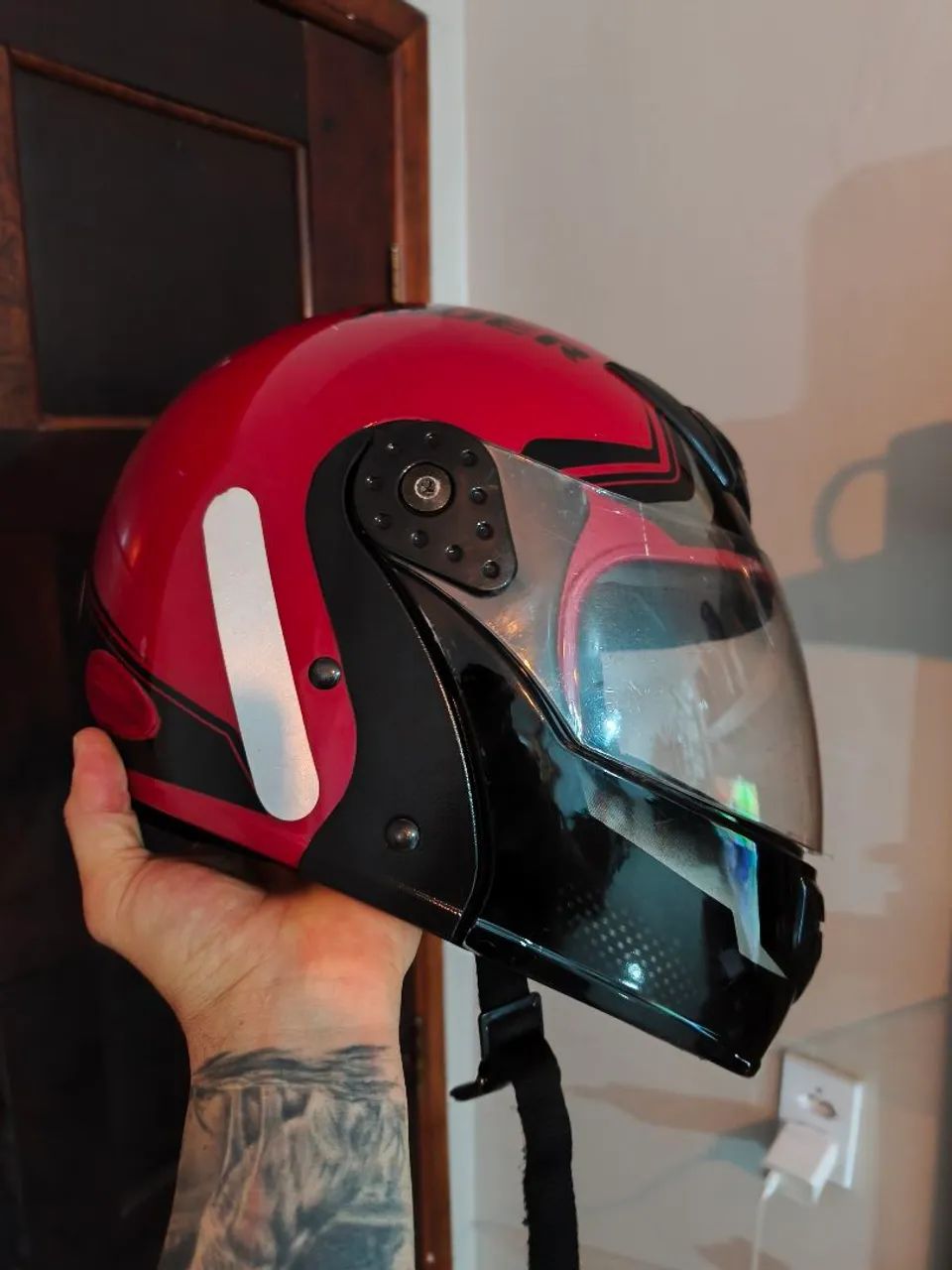 Capacete escamoteável  - Foto 4