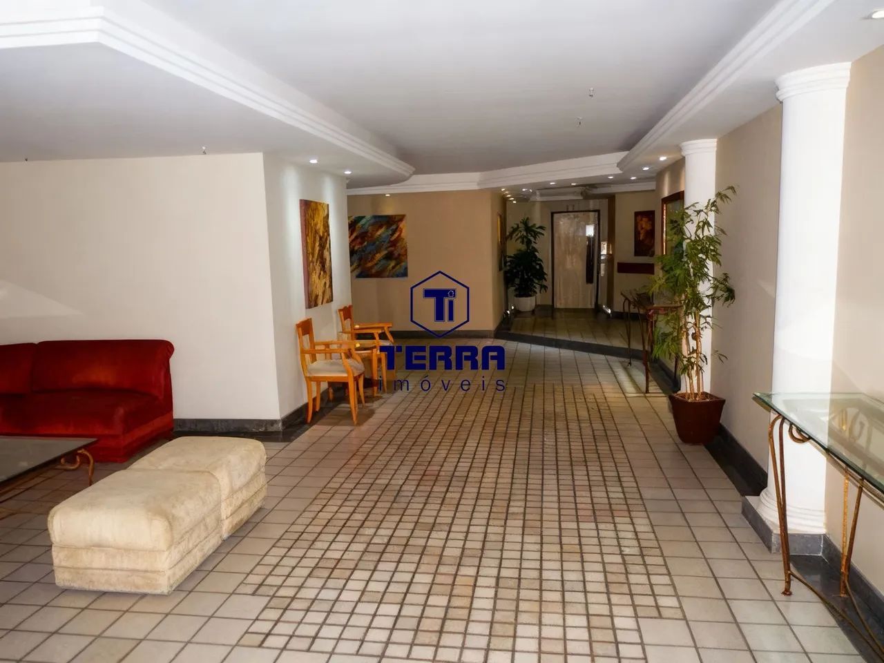 Apartamento 2 Quartos com Suíte à Venda em Icaraí  Reformado e com Vaga - Foto 2