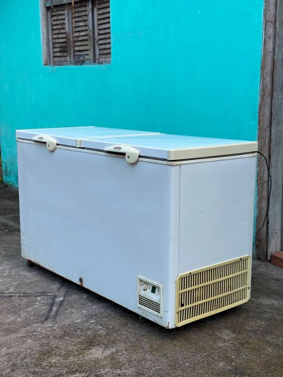 FREEZER EM OTIMO ESTADO 