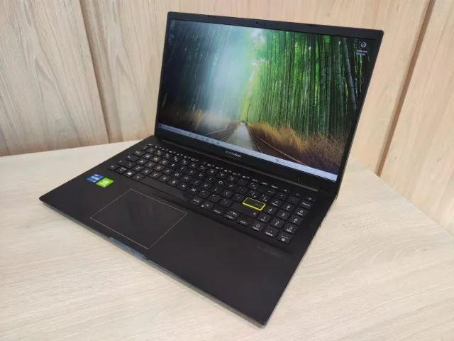 Laptop Asus VivoBook 15" X513EP