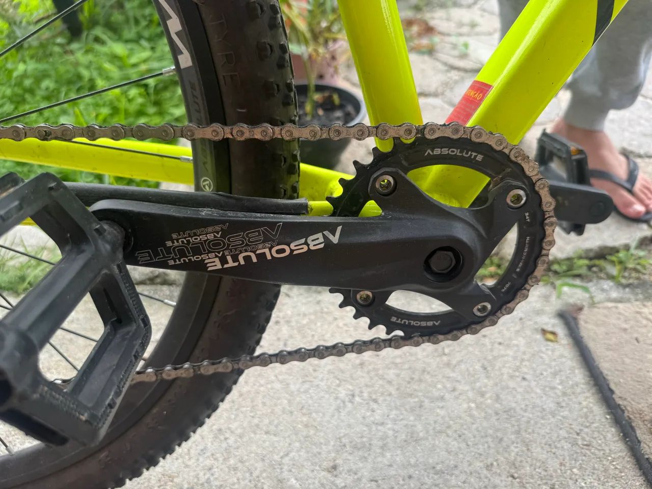 Bicicleta aro 29 todo novinha impecável  - Foto 4