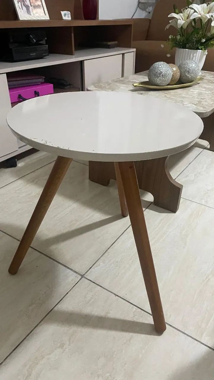Mesa de canto | Madeira | Seminova - Foto 2
