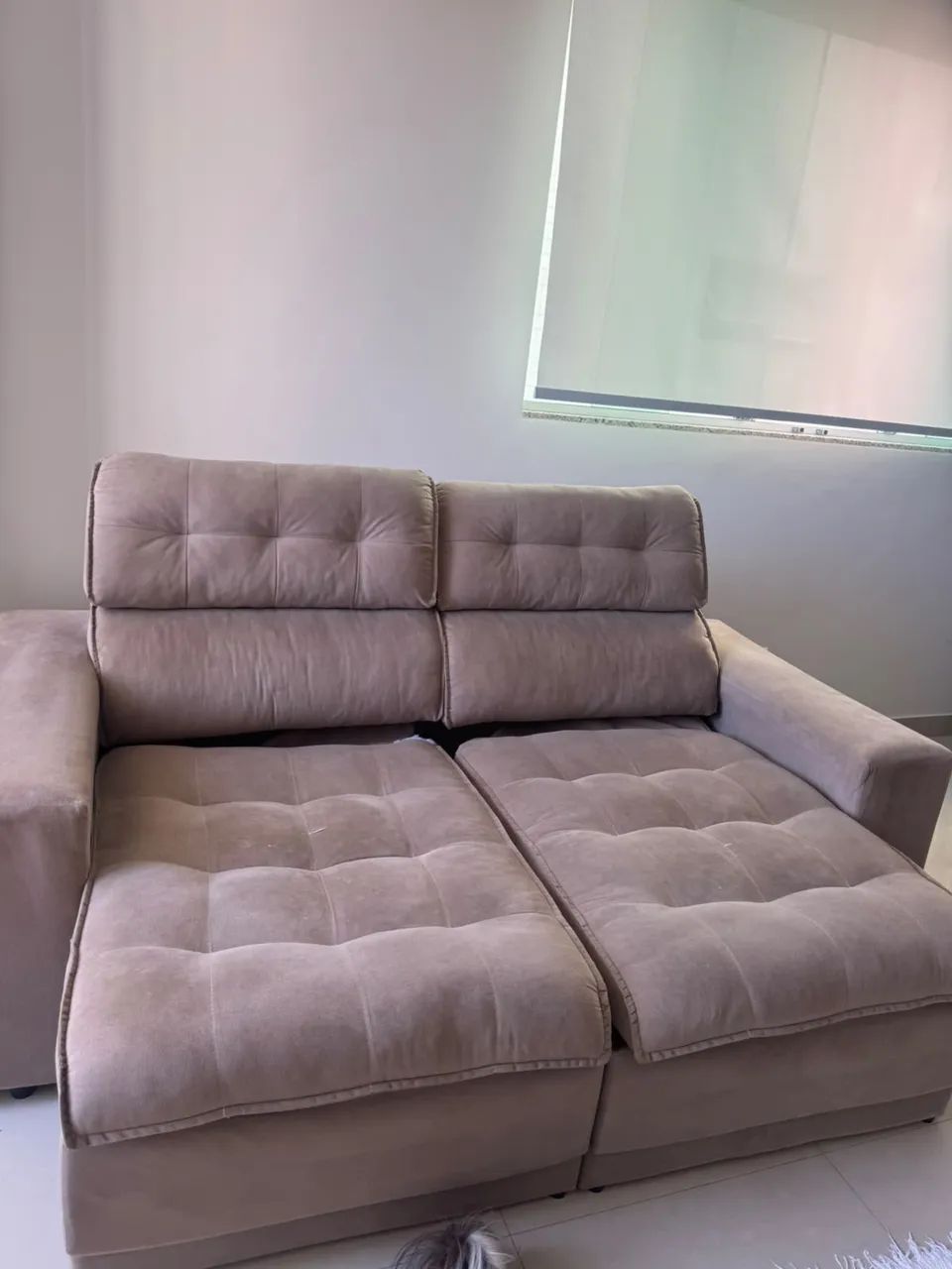 Vendo Sofá 2 Lugares - usado - excelente estado  - Foto 3