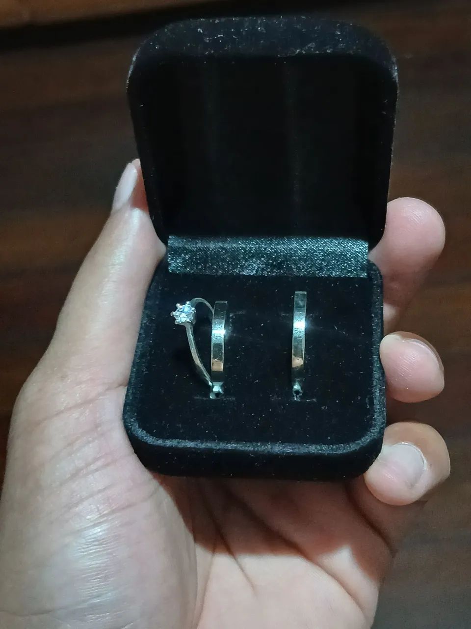 Aliança prata 925 + solitaria