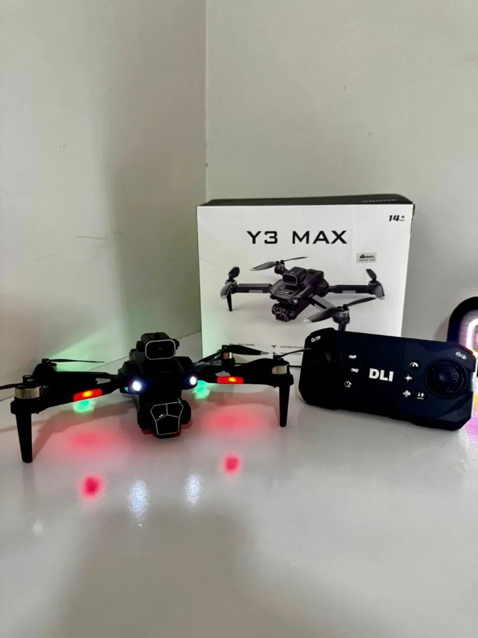 Drone Y3 Motor Brushless e com 2 baterias  - Foto 4