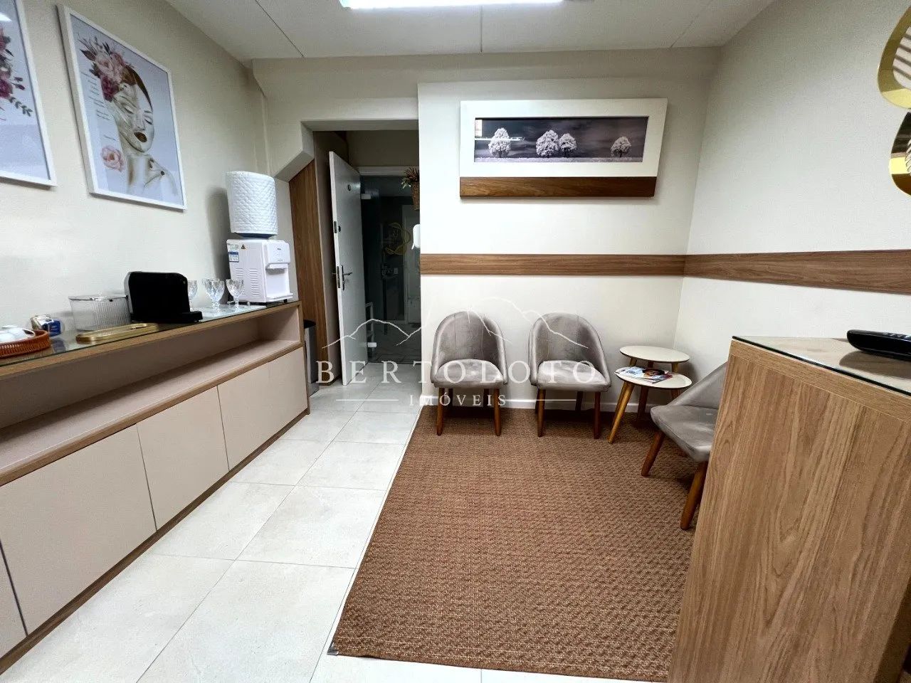 Sala comercial a venda em Itaipava - Foto 2