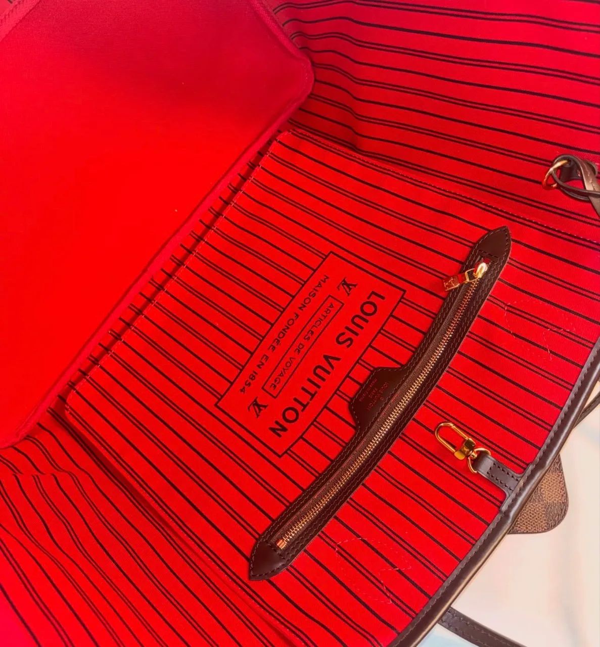 Bolsa Louis Vuitton em couro Neverfull MM  - Foto 4
