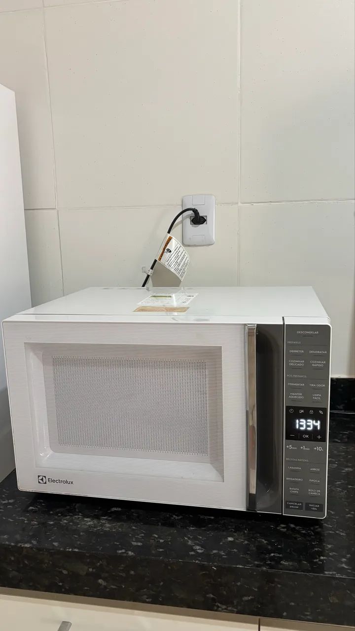 Micro-ondas Electrolux 36L Branco e Cinza ME36B