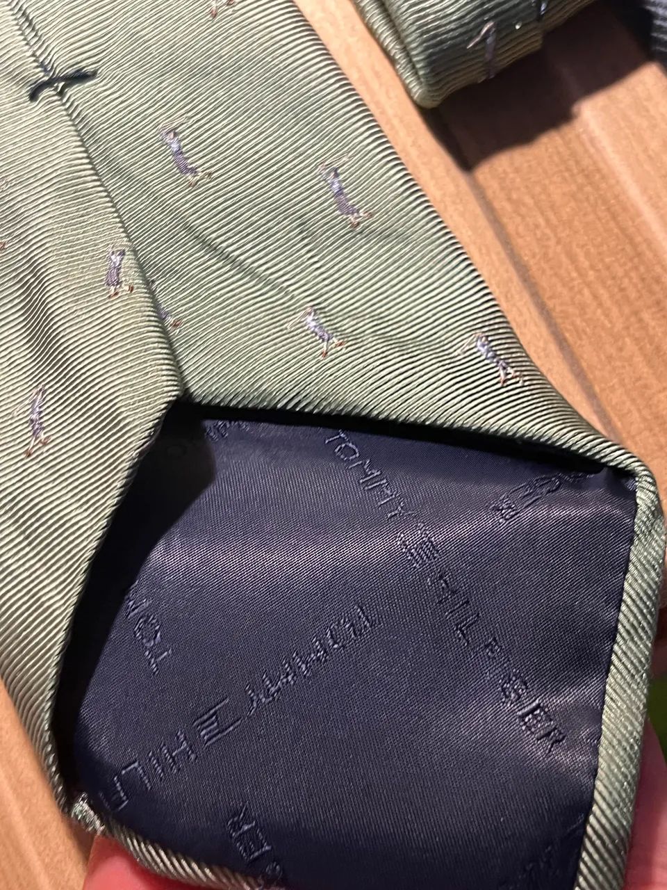 Gravata Tommy Hilfiger rara 100% seda  verde oliva  - Foto 5