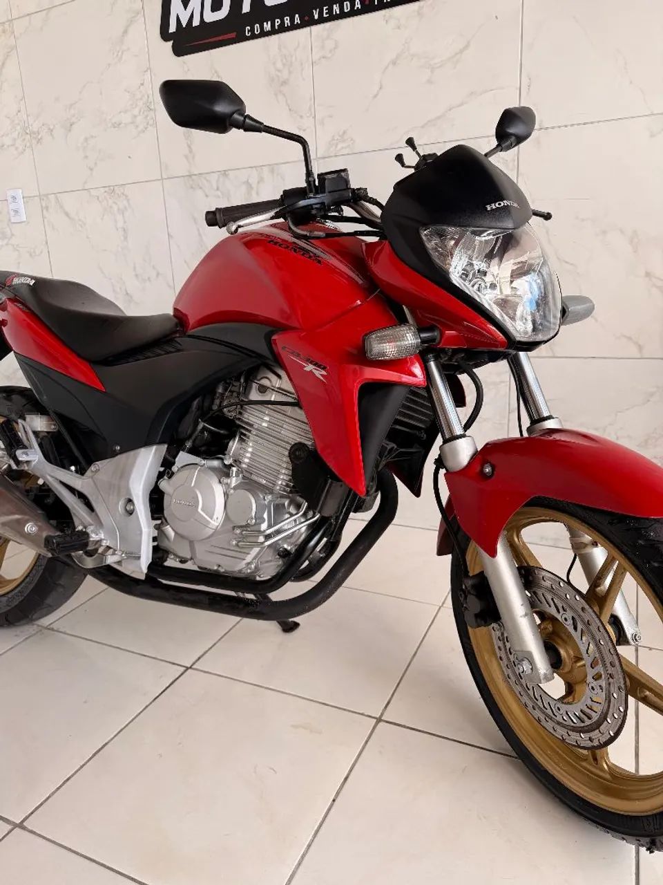 CB 300 2015  - Foto 2