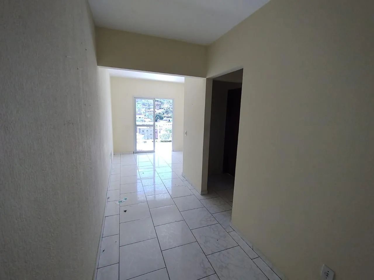 Alugo apto próximo da UFES de Maruipe - Foto 2