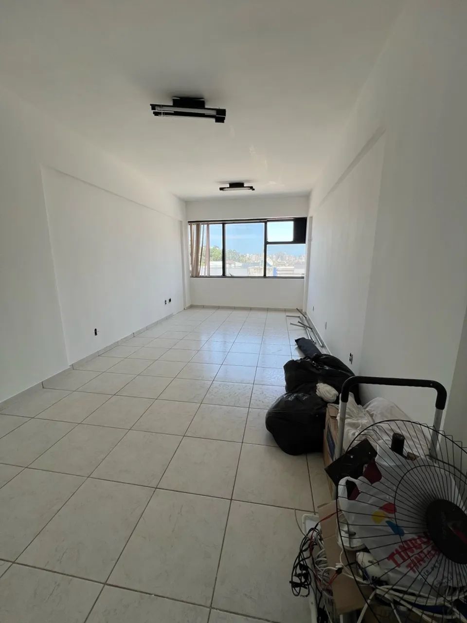 Sala comercial a venda no centro de Vila Velha - Foto 2