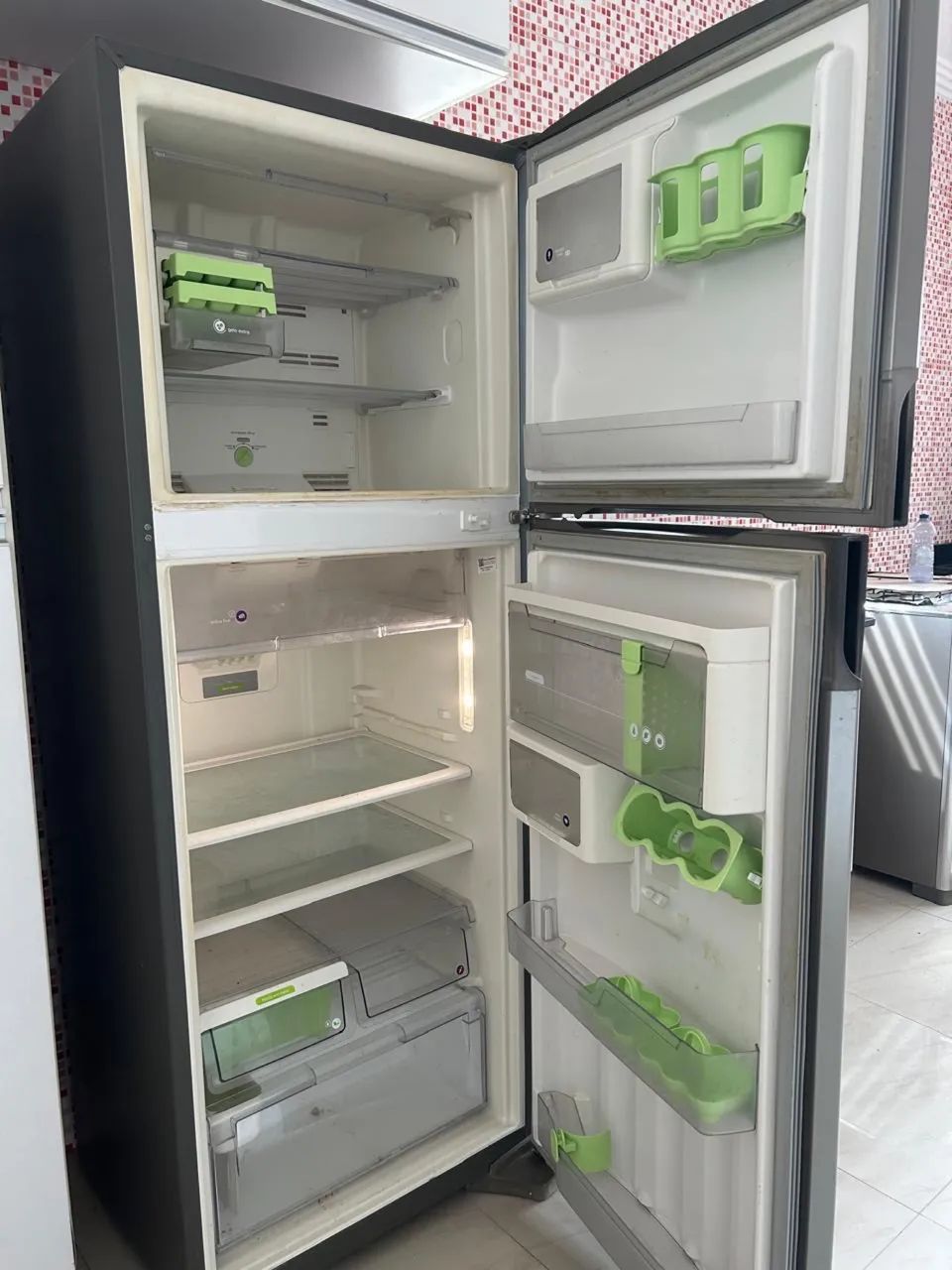 Geladeira Consul frost free 