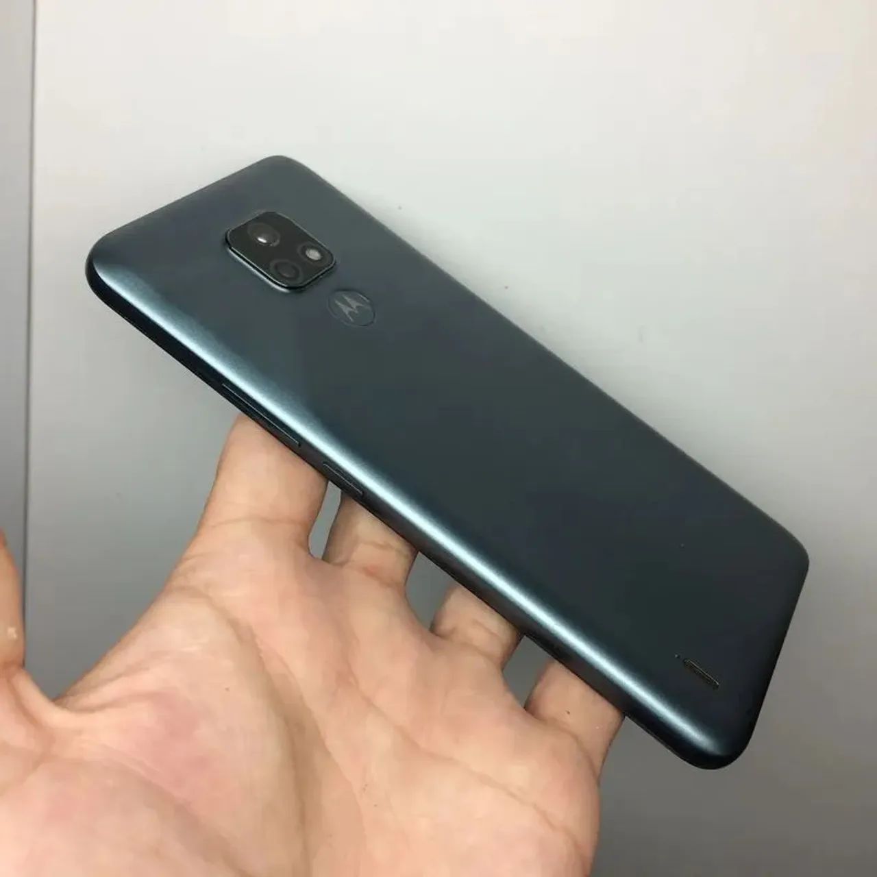 Celular Motorola E7 com carregador, ENTREGO  - Foto 4
