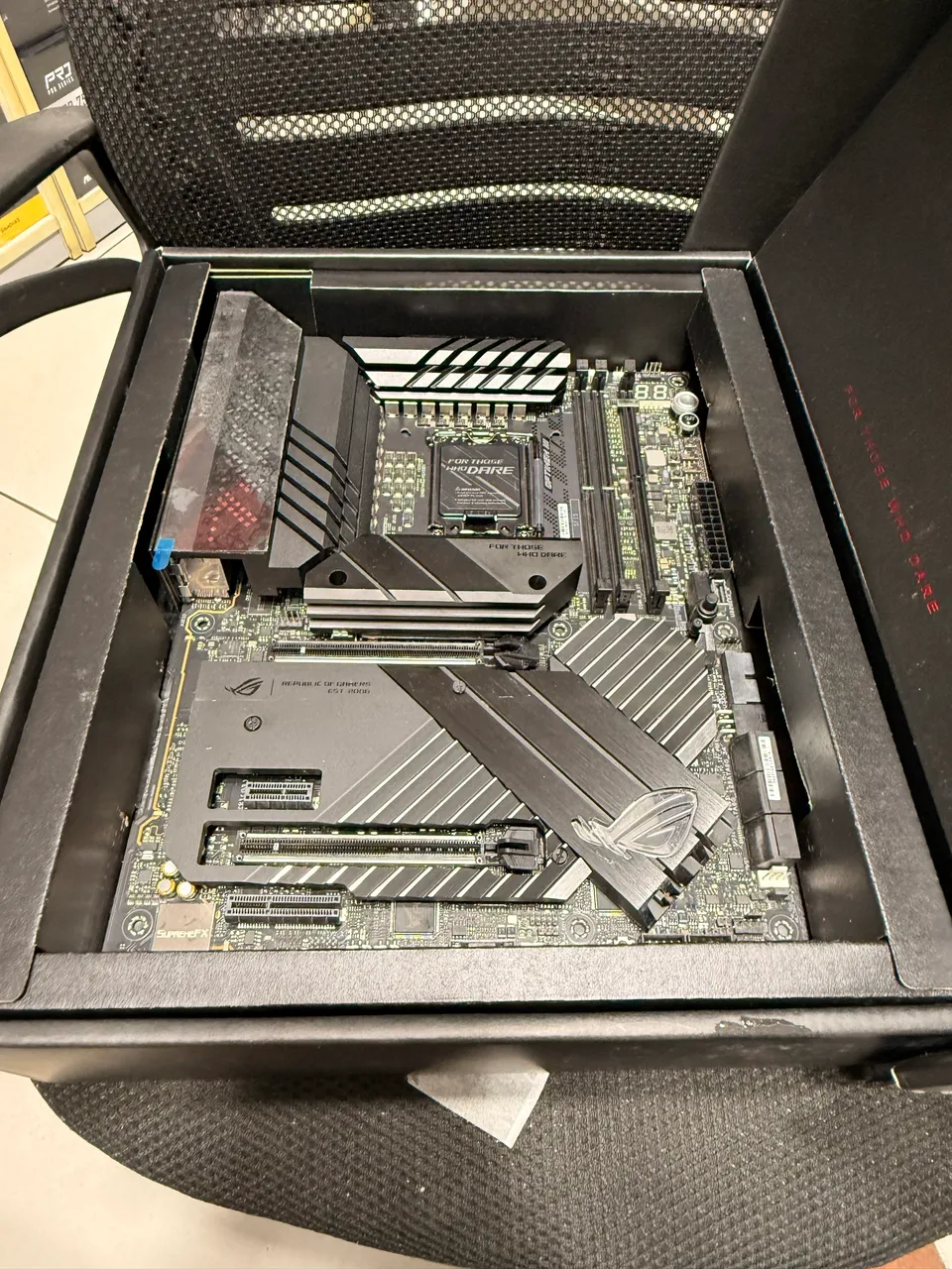 Placa Mãe Asus ROG MAXIMUS Z790 APEX ENCORE, INTEL, Z790, ATX