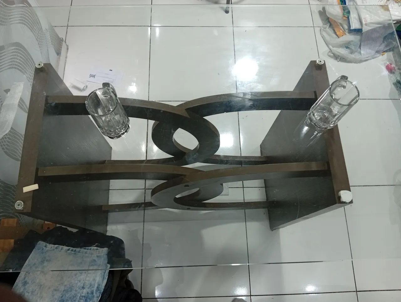 Mesa de jantar com base em MDF e tampo de vidro - Foto 3