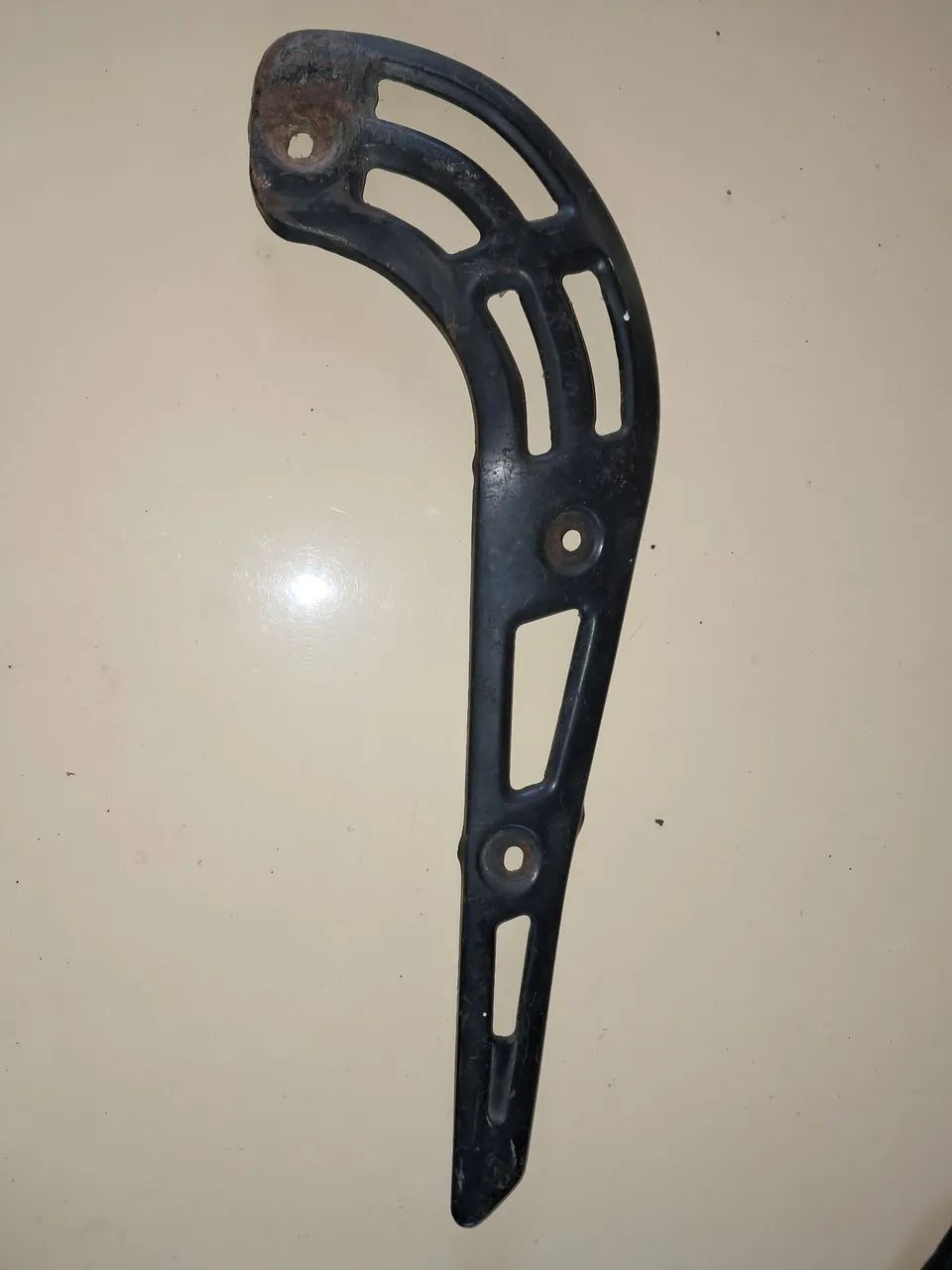 Protetor escapamento dt 200 