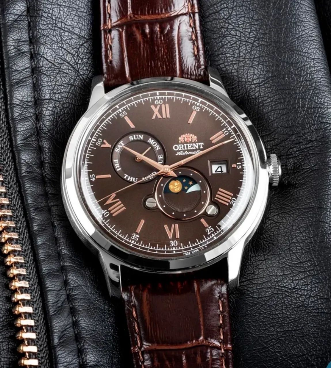 Relógio Orient Bambino Sun e Moon Novo - Foto 4