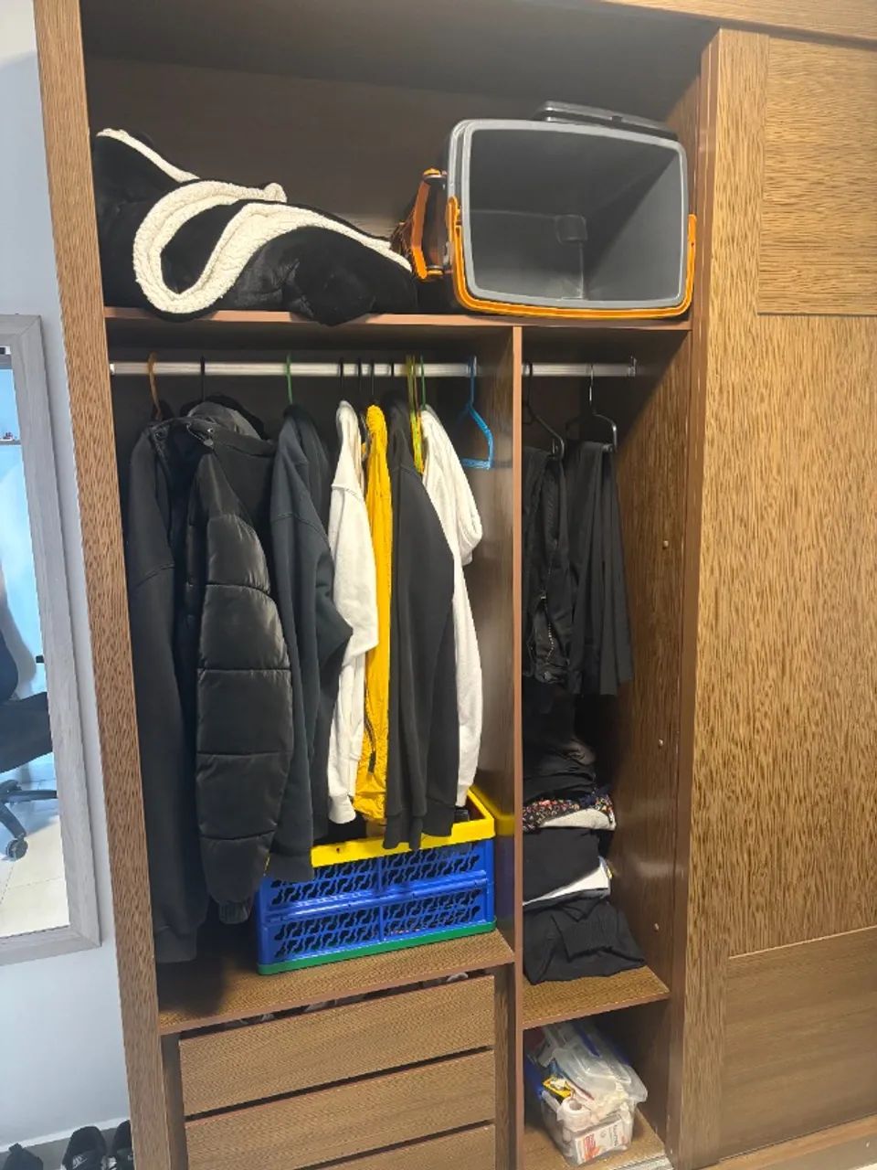 Guarda roupa - Perfeito estado - Foto 2