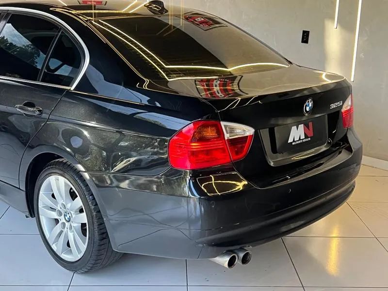 BMW Série 3 325I A, foto 7 de 13