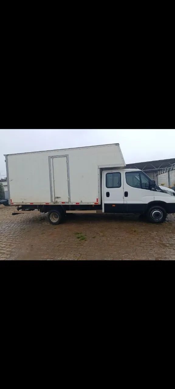 Caminhao iveco